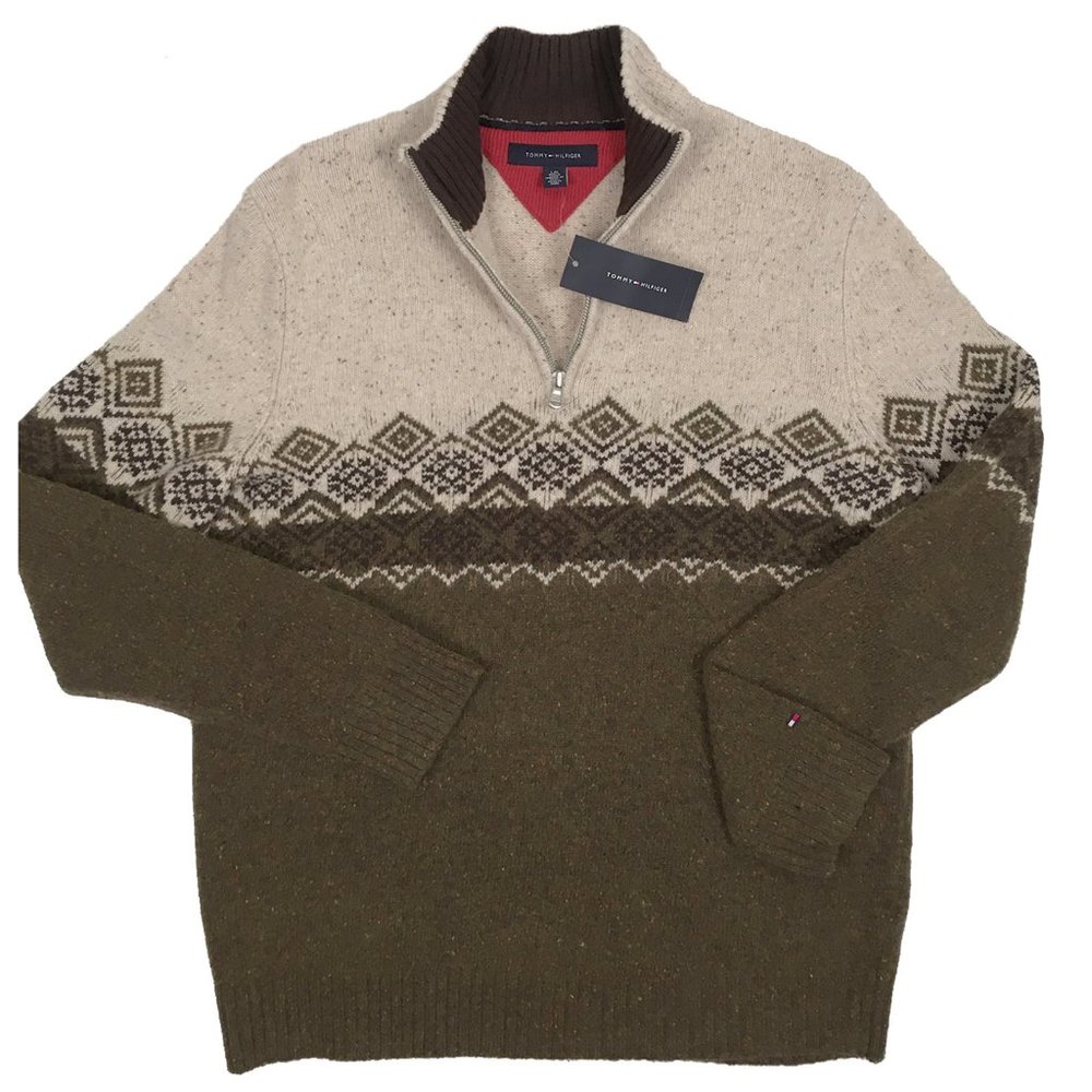 NEW Vintage Tommy Hilfiger Sweater!  Oatmeal Tan & Green  Snowflake Design  SLIM